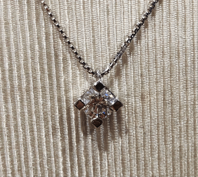 Punto Luce Diamante Collier Oro Bianco 0,50 Ct.