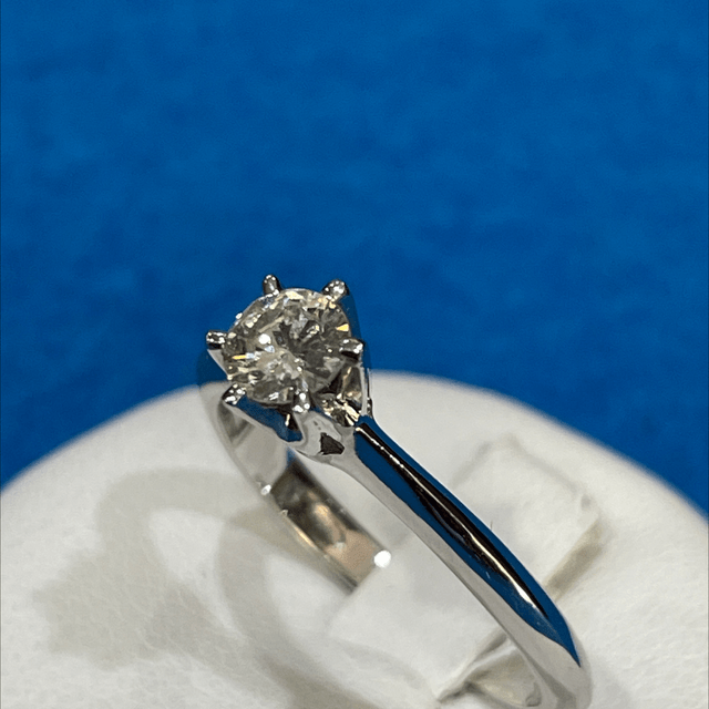 ANELLO oro bianco SOLITARIO DIAMANTE 0,31 Ct.  K COLOR